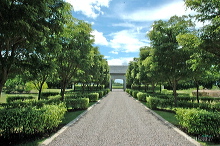 her17556_054